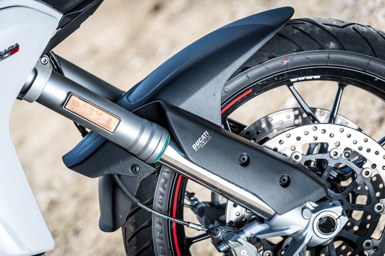 Ducati Multistrada 950 S - Kawasaki Versys SE Gran Tourer: fun touring